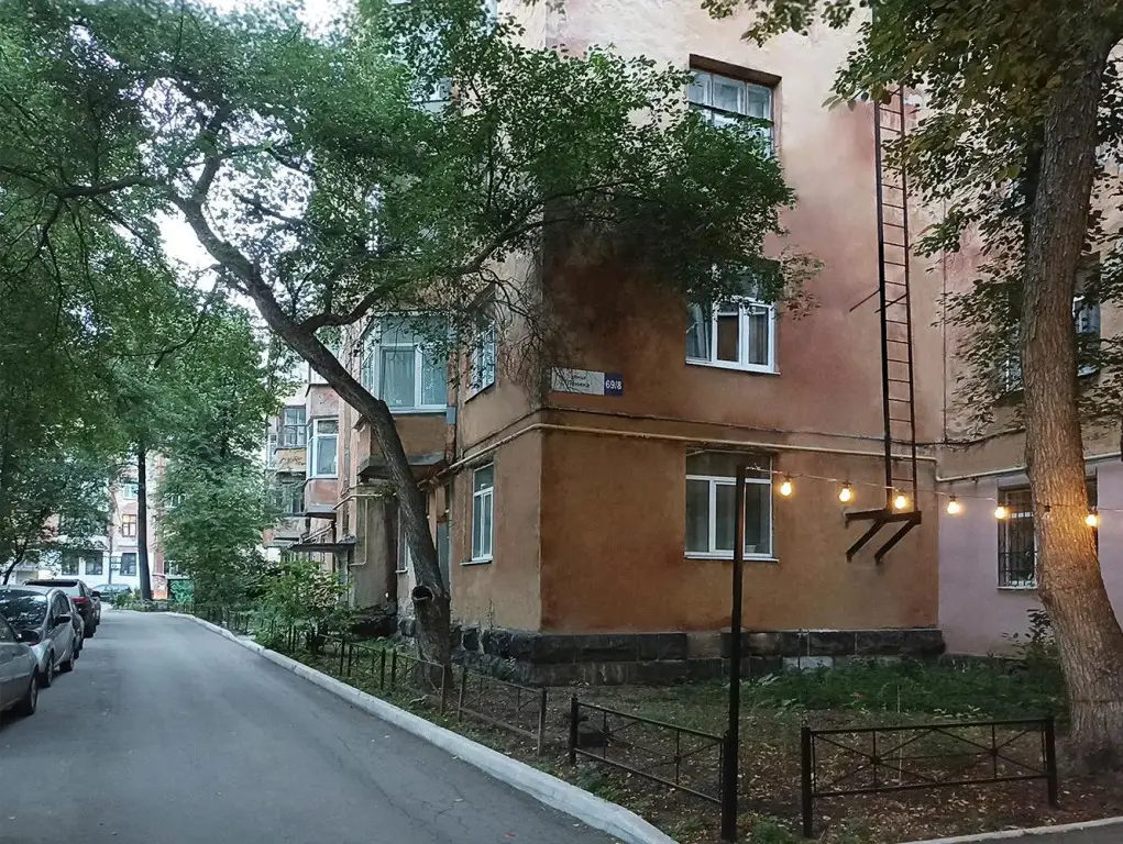 Apartments on Lenin Avenue 69 building 8 — фото 1