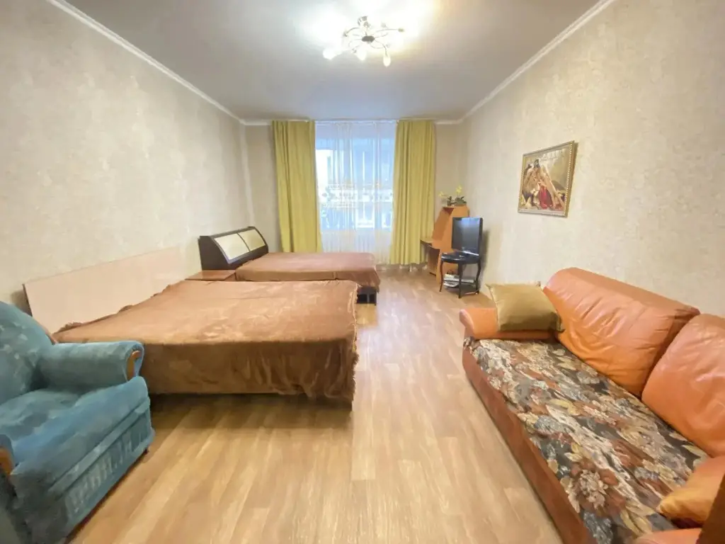 Казань: Apartments on 64 Chistopolskaya street