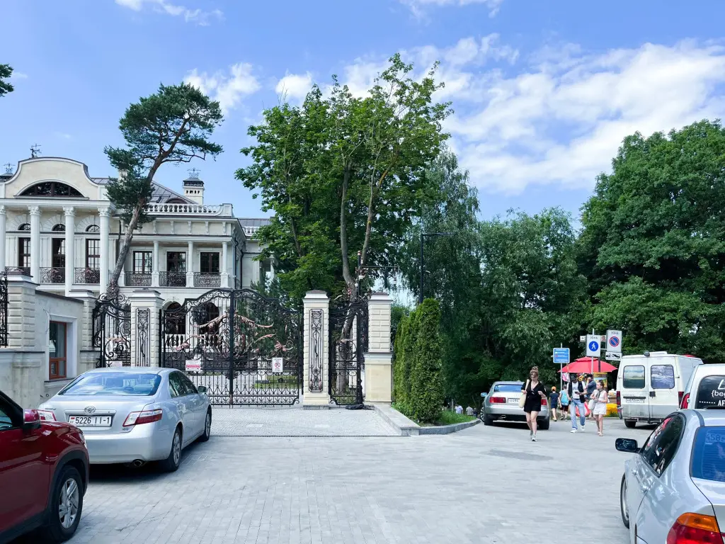 Пионерский: Квартира на Комсомольском Переулке 3