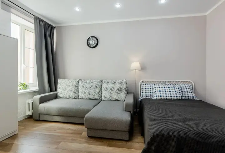 Санкт-Петербург: Appartamento a San Pietroburgo Nevsky 63 (La Casa di Bury)