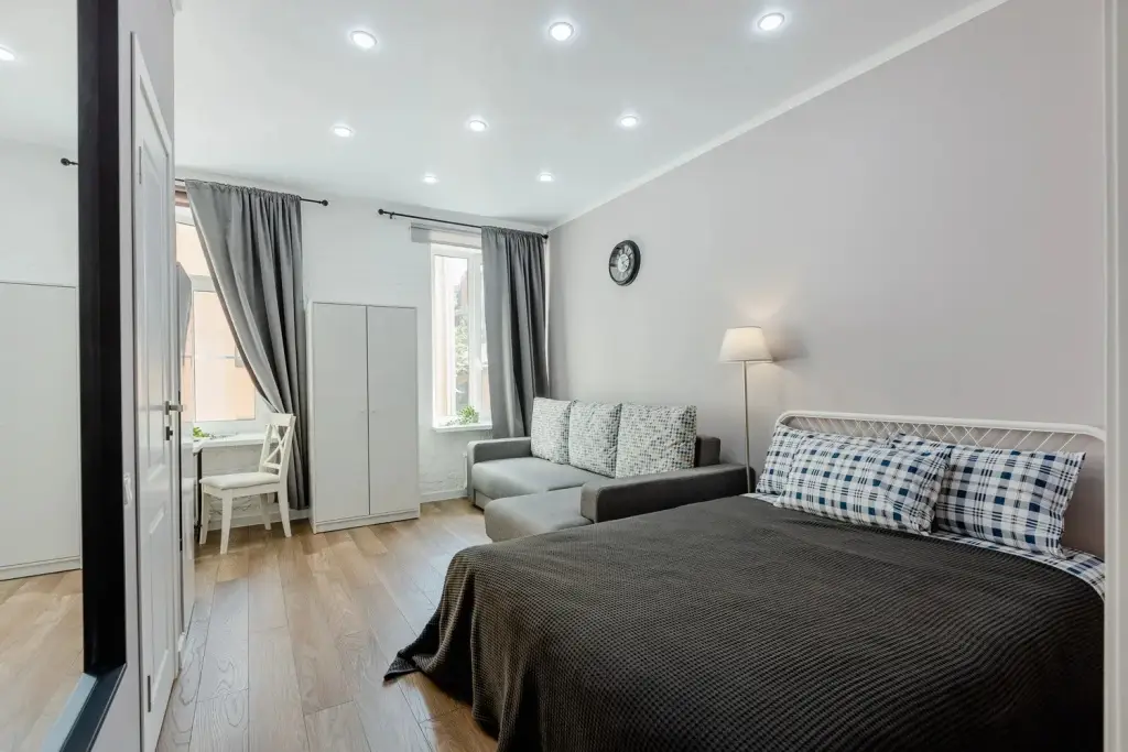 Санкт-Петербург: Appartamento a San Pietroburgo Nevsky 63 (La Casa di Bury)