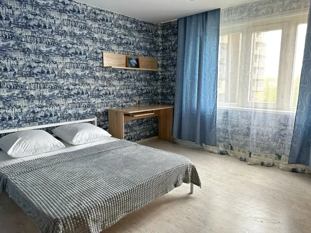 Красноярск: Apartments on Svetlogorsky lane 10
