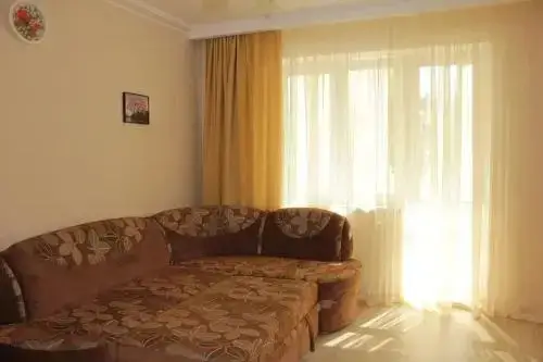 Сочи: Apartment on Navaginskaya 16