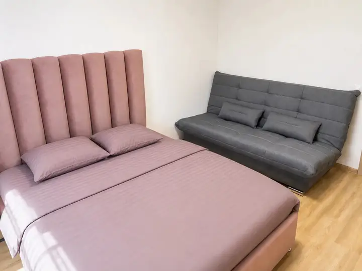 Екатеринбург: Апартаменты DreamHouse на Спутников