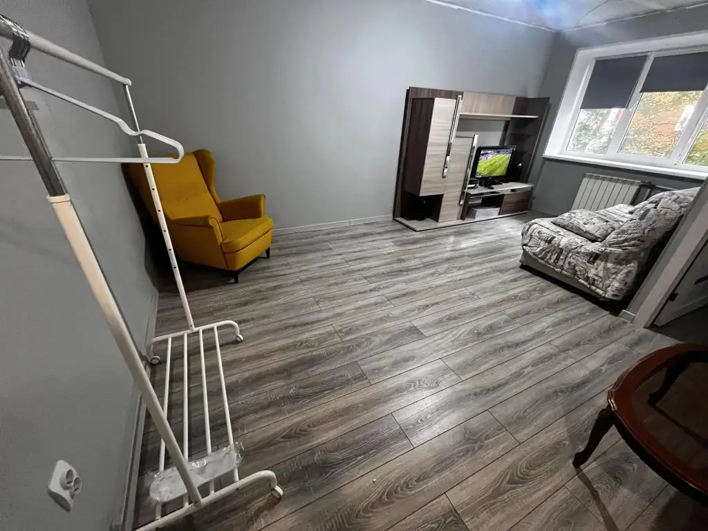 Владивосток: Апартаменты на улице Пестеля, 5