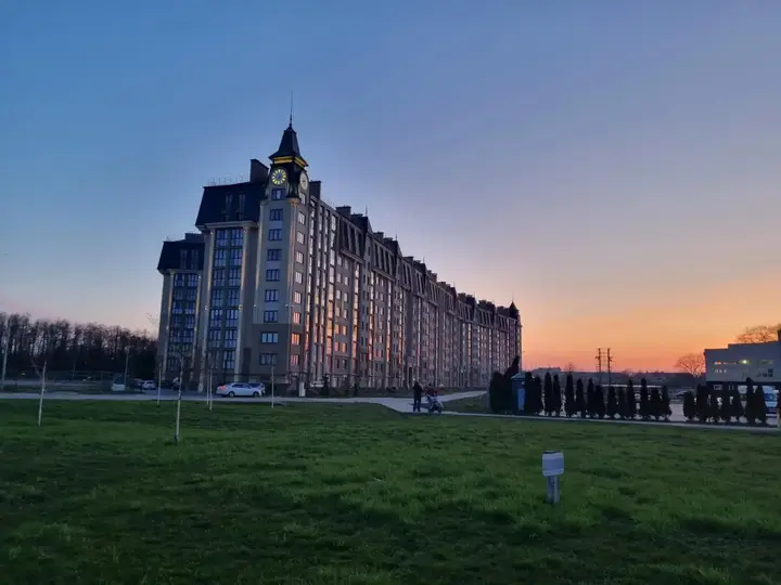 Зеленоградск: Апартаменты на улице Автомобилистов 1