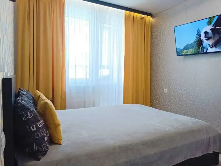 Уфа: Апартаменты на улице Воинов-Интернационалистов 7
