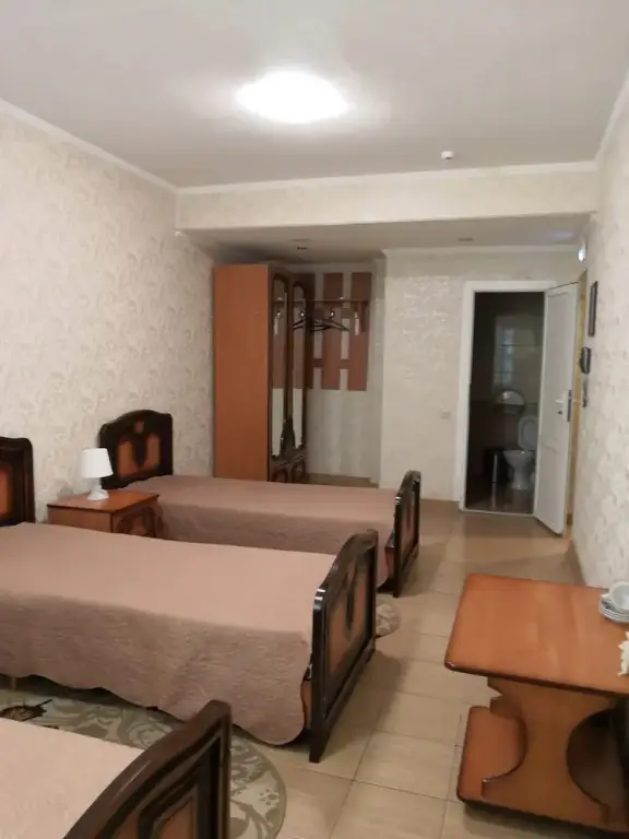 Туапсе: Restaurant and hotel complex «Corsica»