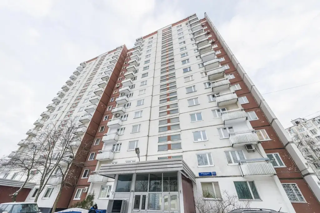 Apartments on 93k1 Vernadsky Avenue — фото 1