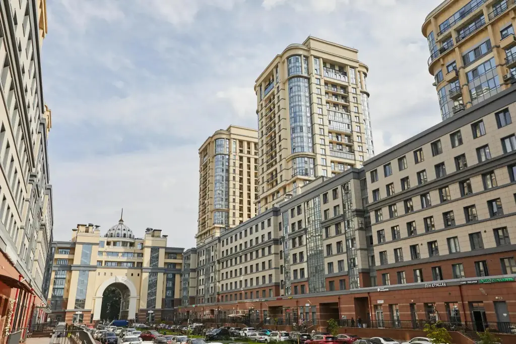 Апартаменты 1896. Большая квартира в ЖК Граф Орлов — фото 1