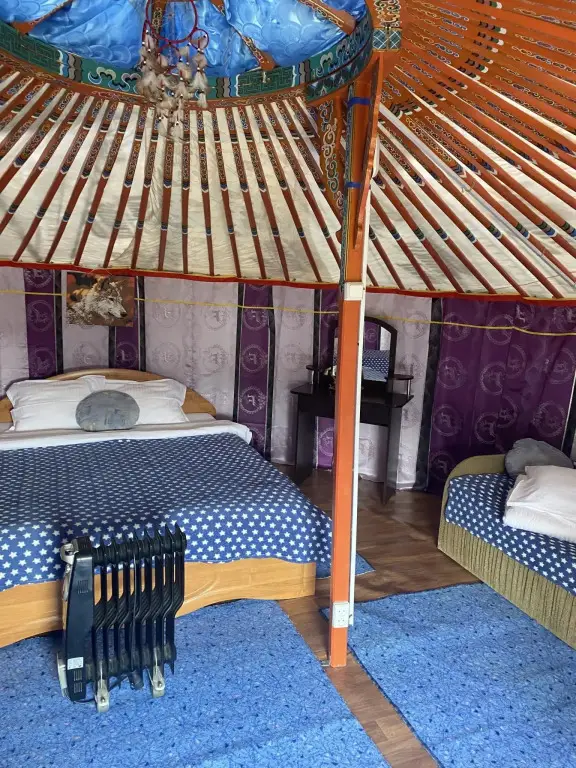 Слюдянка: Yurt camping