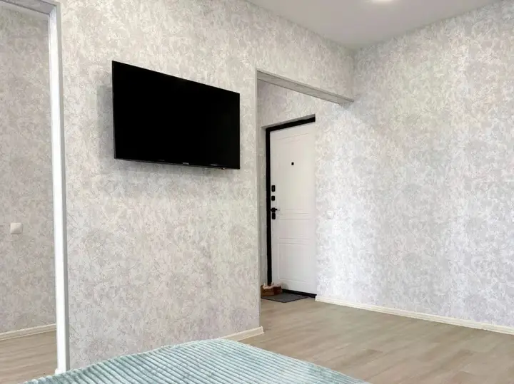 Новосибирск: Konstantinov Apartments Nikolaya Ostrovskogo 195/3 Flat