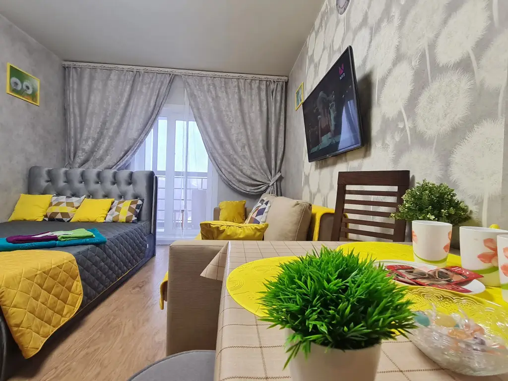 Apartaments Novosibirska, st. Demyana Bednogo,  57-15 Floor — фото 1