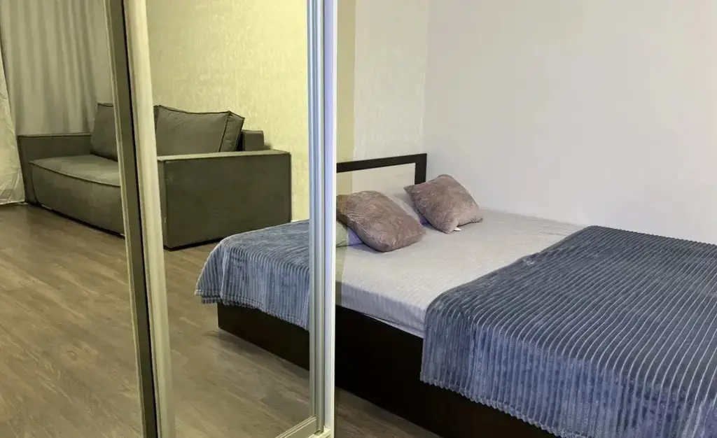 Красноярск: Квартира AppartDeLuxe на Улице Петра Подзолкова 21