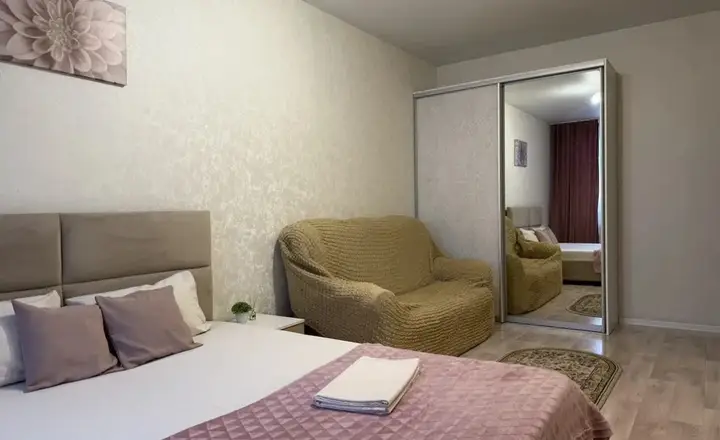 Красноярск: Квартира AppartDeLuxe на Улице Петра Подзолкова 21