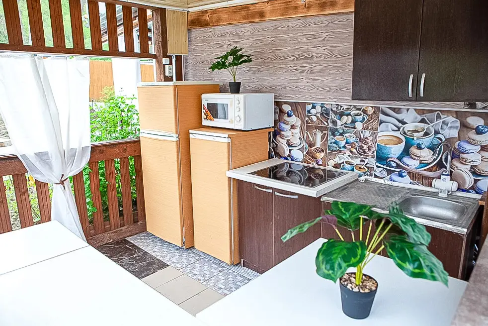 Агой: Loft Domik Guest House