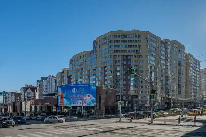 Екатеринбург: Апартаменты на улице Радищева 33