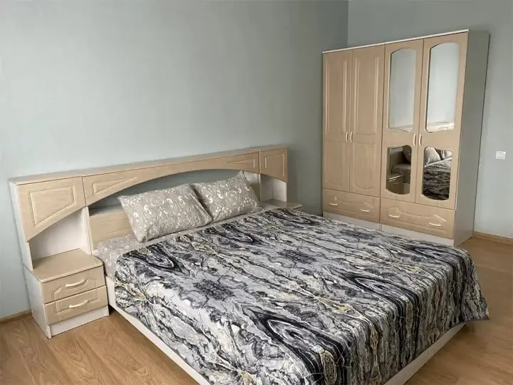 Новосибирск: Квартира AntoninaApartments на улице Крылова 34