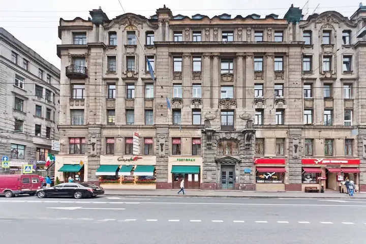 Санкт-Петербург: Апартаменты на Большом пр. П.С.