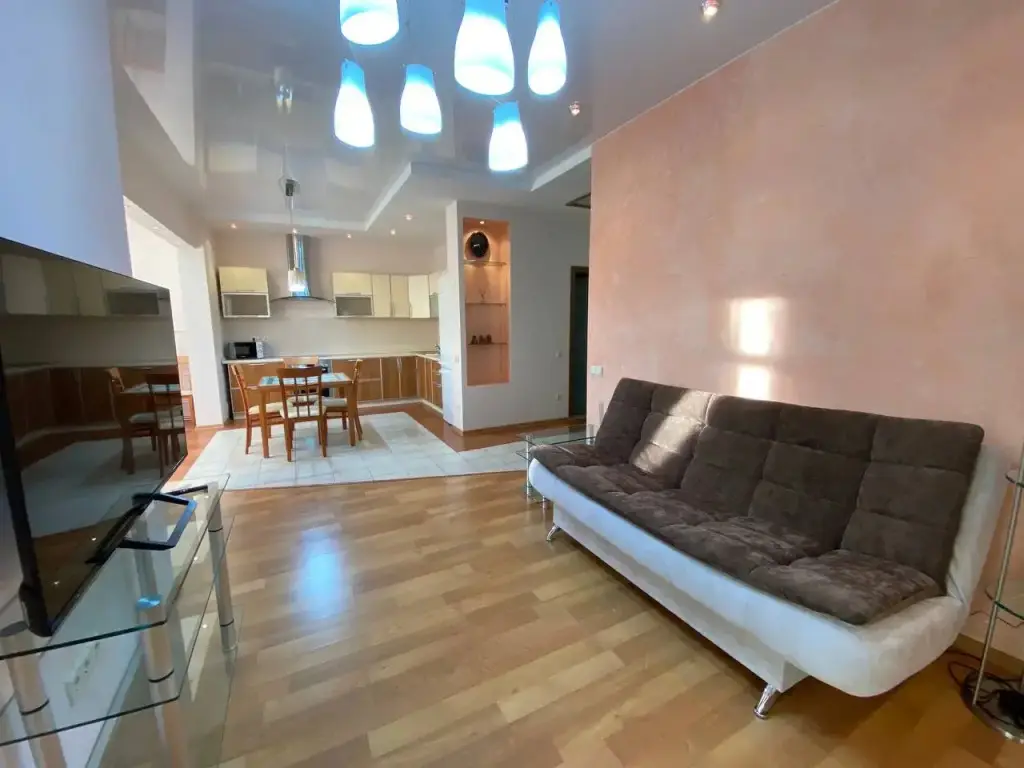 Петропавловск-Камчатский: Евродвушка на Ларина Welcome Home Aparts and Tours