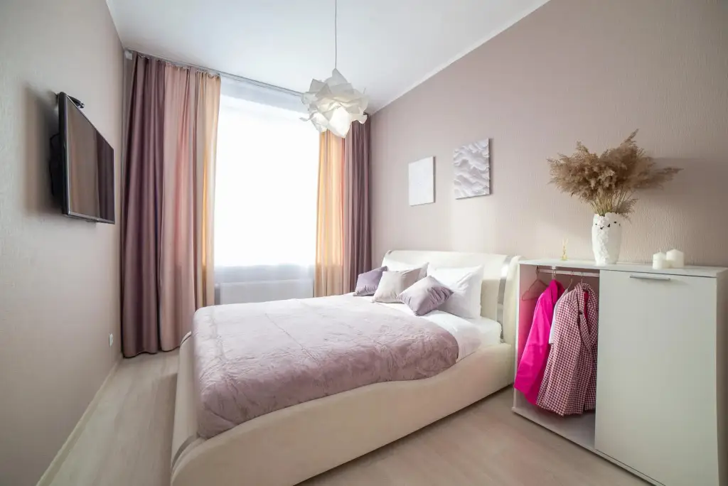 Екатеринбург: BeGuest на проспекте Космонавтов 7Б