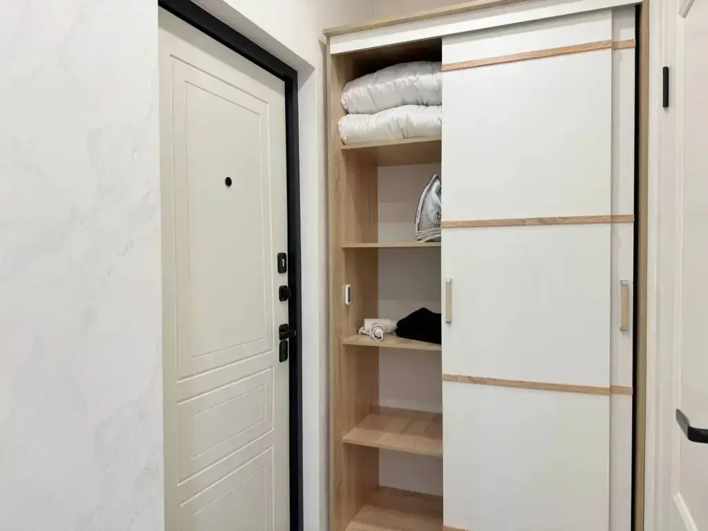 Новосибирск: Квартира Konstantinov Apartments Николая Островского 195/3