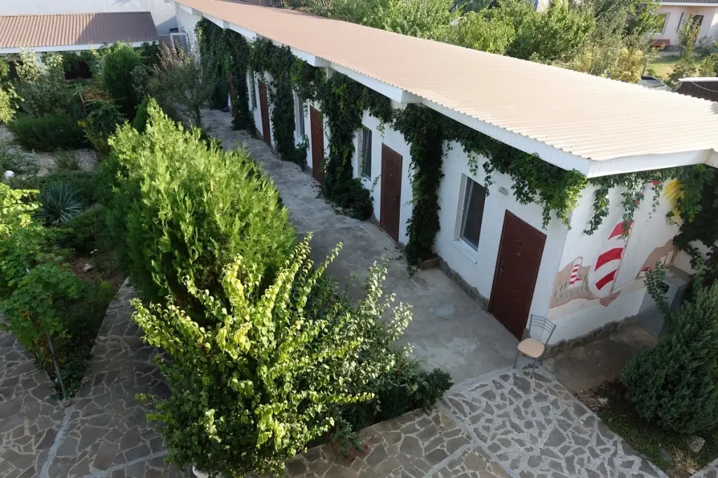 Заозерное: Glitsiniya Guest House