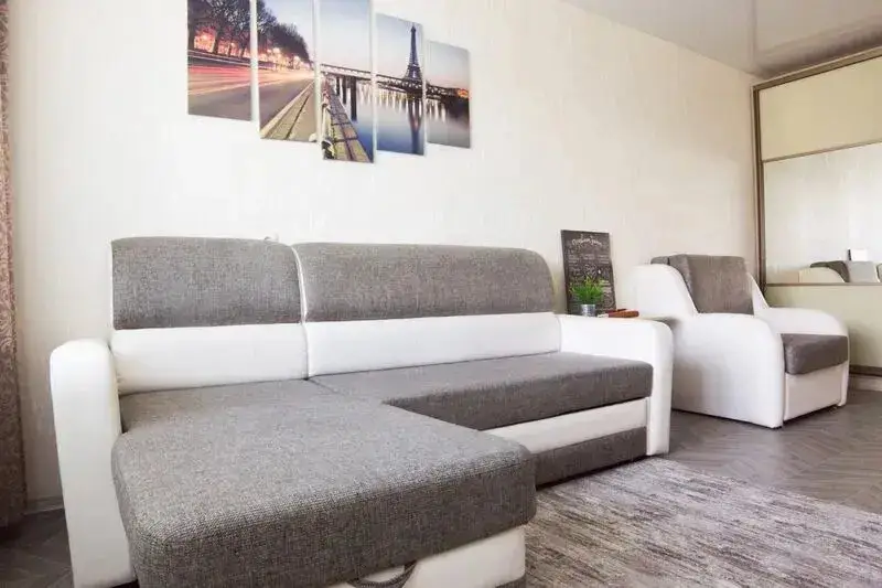 Нижний Новгород: Apartment on Dmitry Pavlov Street, 5