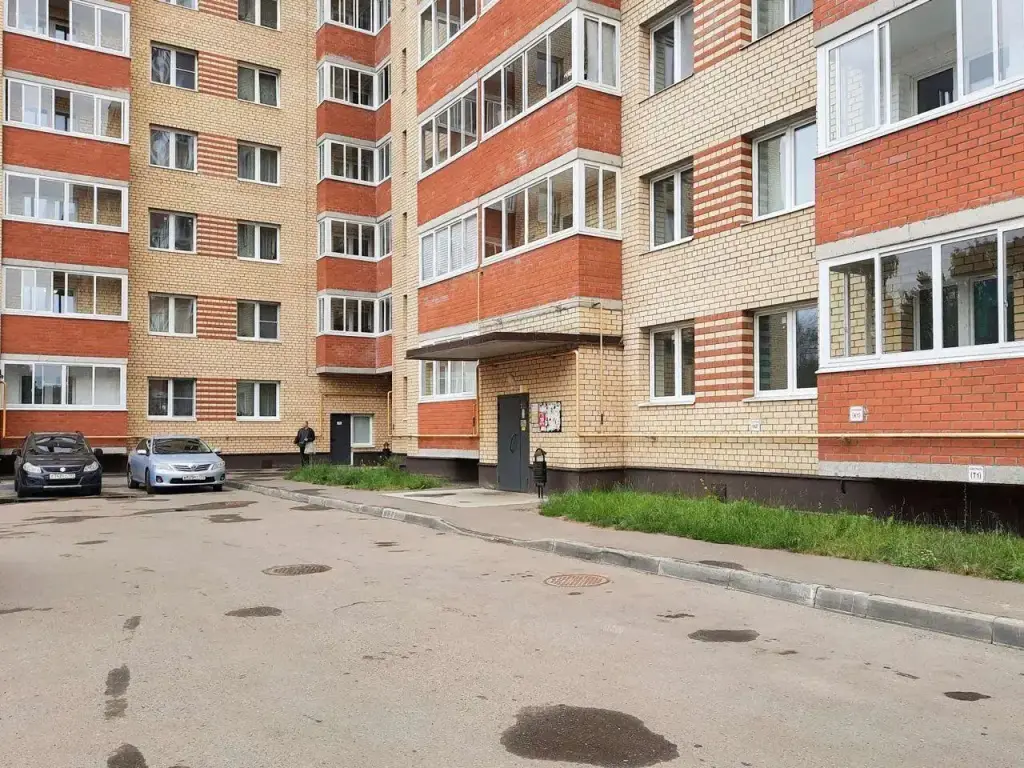 Апартаменты на улице Жукова 17Б — фото 1