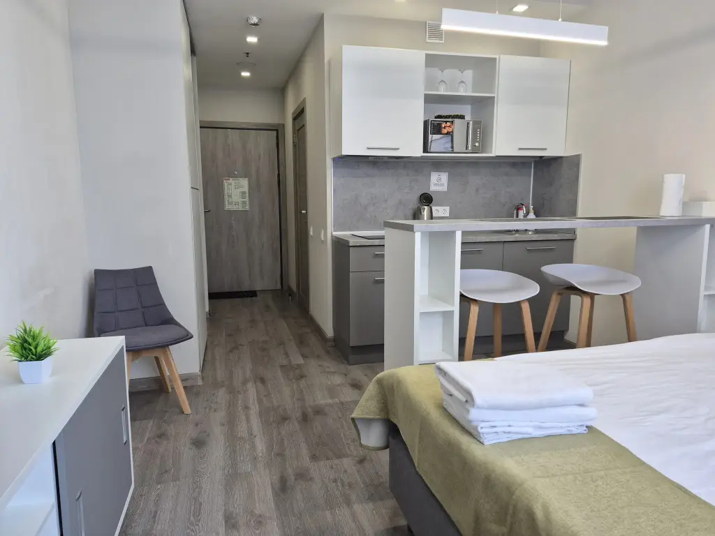 Санкт-Петербург: Апартаменты  LuxApart у м Купчино
