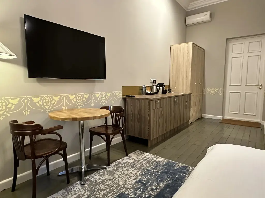 Санкт-Петербург: Апартаменты Old Town Millionnaya 29