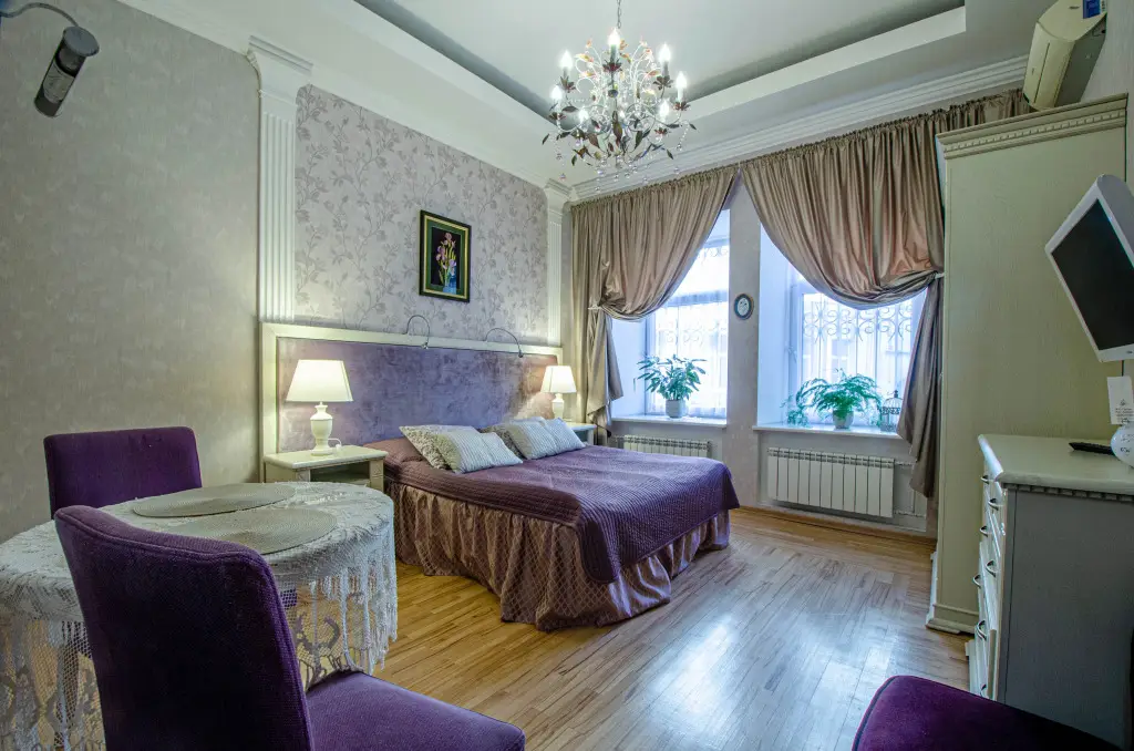 Санкт-Петербург: Апартаменты Life Inn near Hermitage