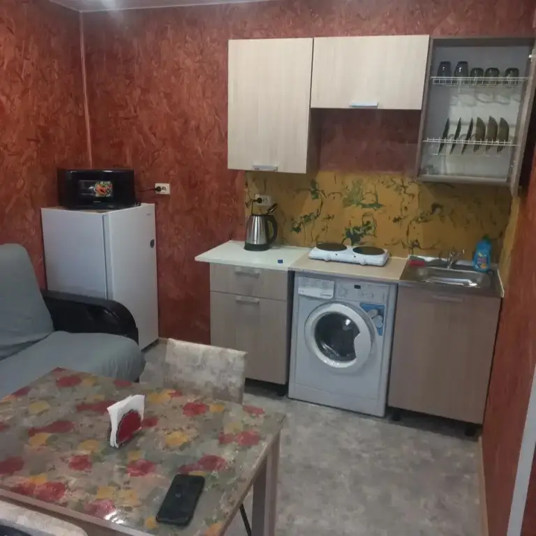Артем: Квартира на Амурской 24