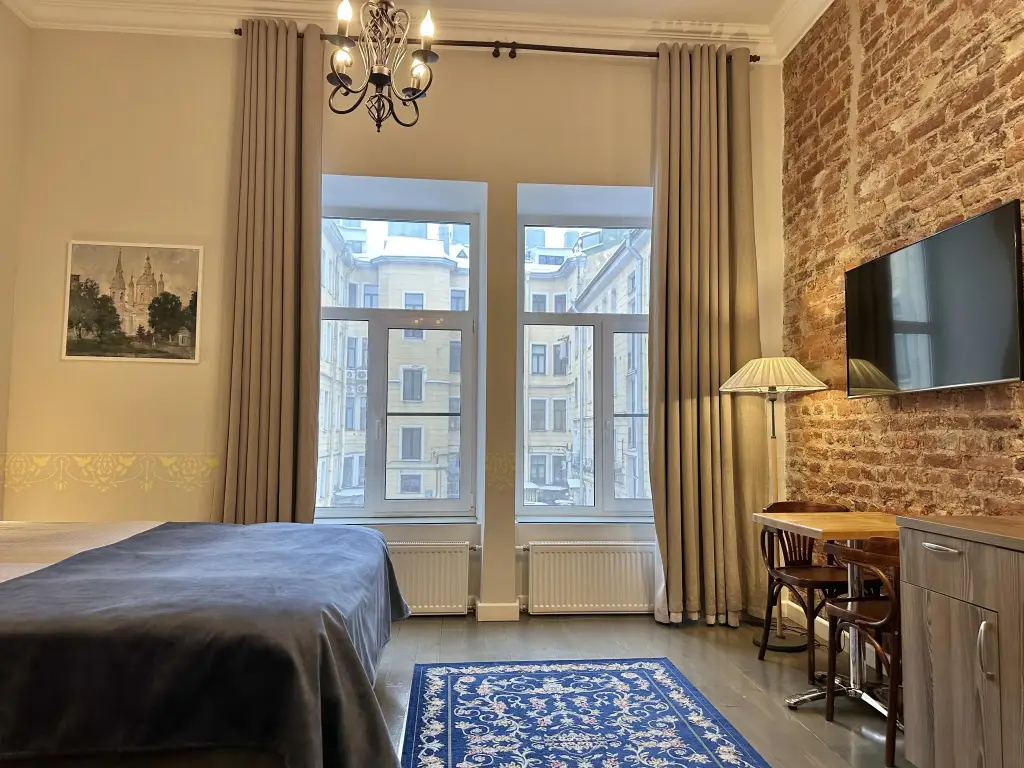 Санкт-Петербург: Апартаменты Old Town Millionnaya 29