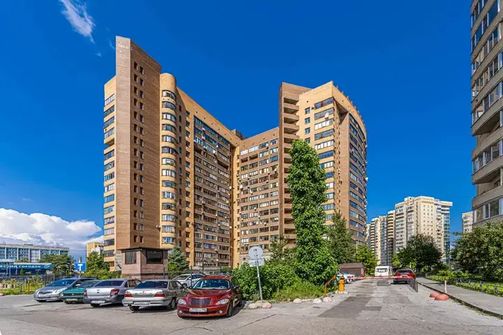 Санкт-Петербург: RentalSPb на Бассейной