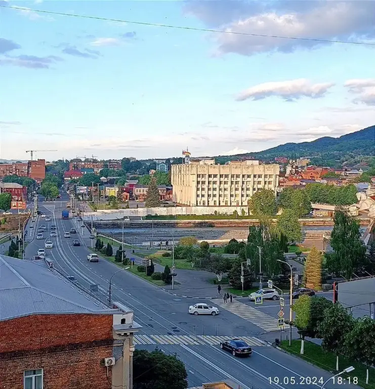 Владикавказ: Квартира в центре с видом на Терек