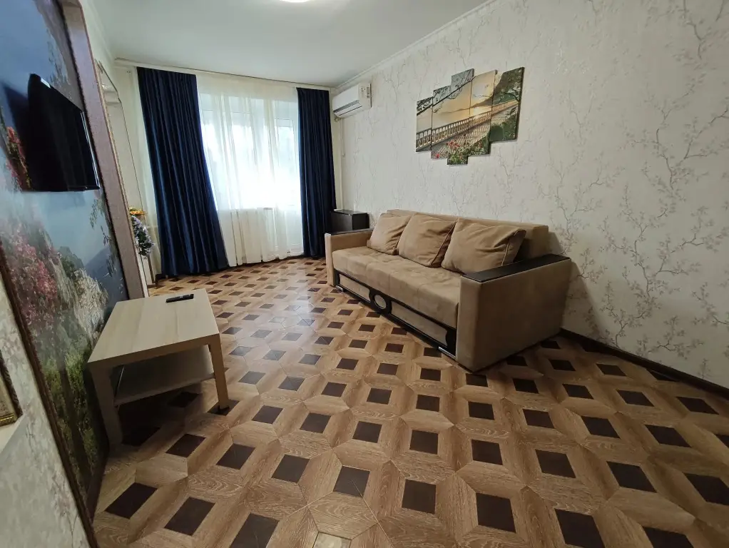 Новошахтинск: Квартира на Рабоче-Крестьянской 39А