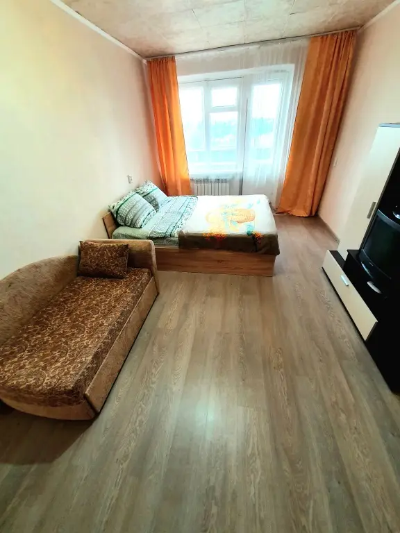Воронеж: Oranzhevaya Na Dimitrova Apartaments