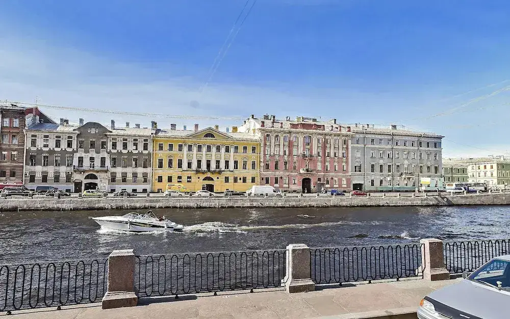 Guest house at Fontanka River Embankment 85 — фото 1