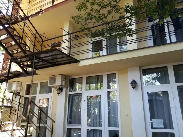 Геленджик: Mini-Hotel Mango