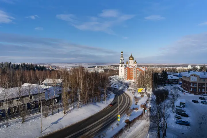 Ханты-Мансийск: Апартаменты Домино на ул. Гагарина, 35