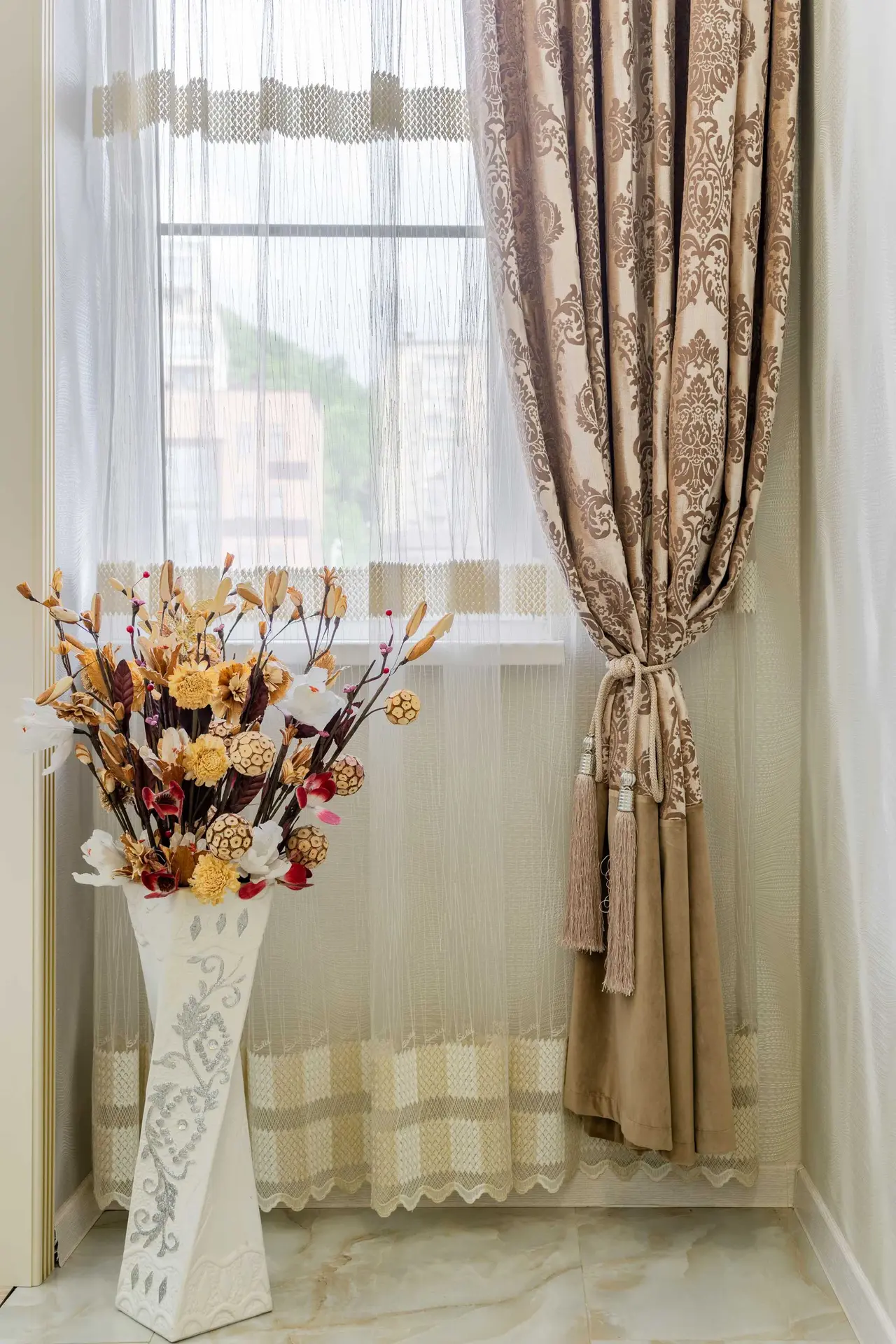 Сочи: Deluxe Apartment на Каспийской