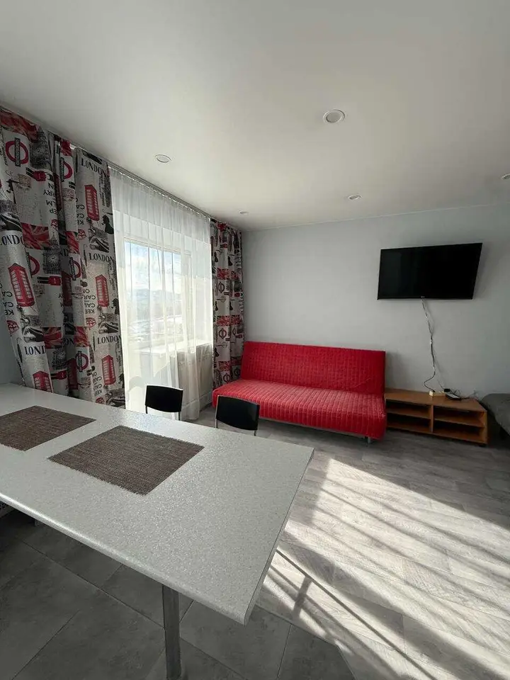 carousel image 0