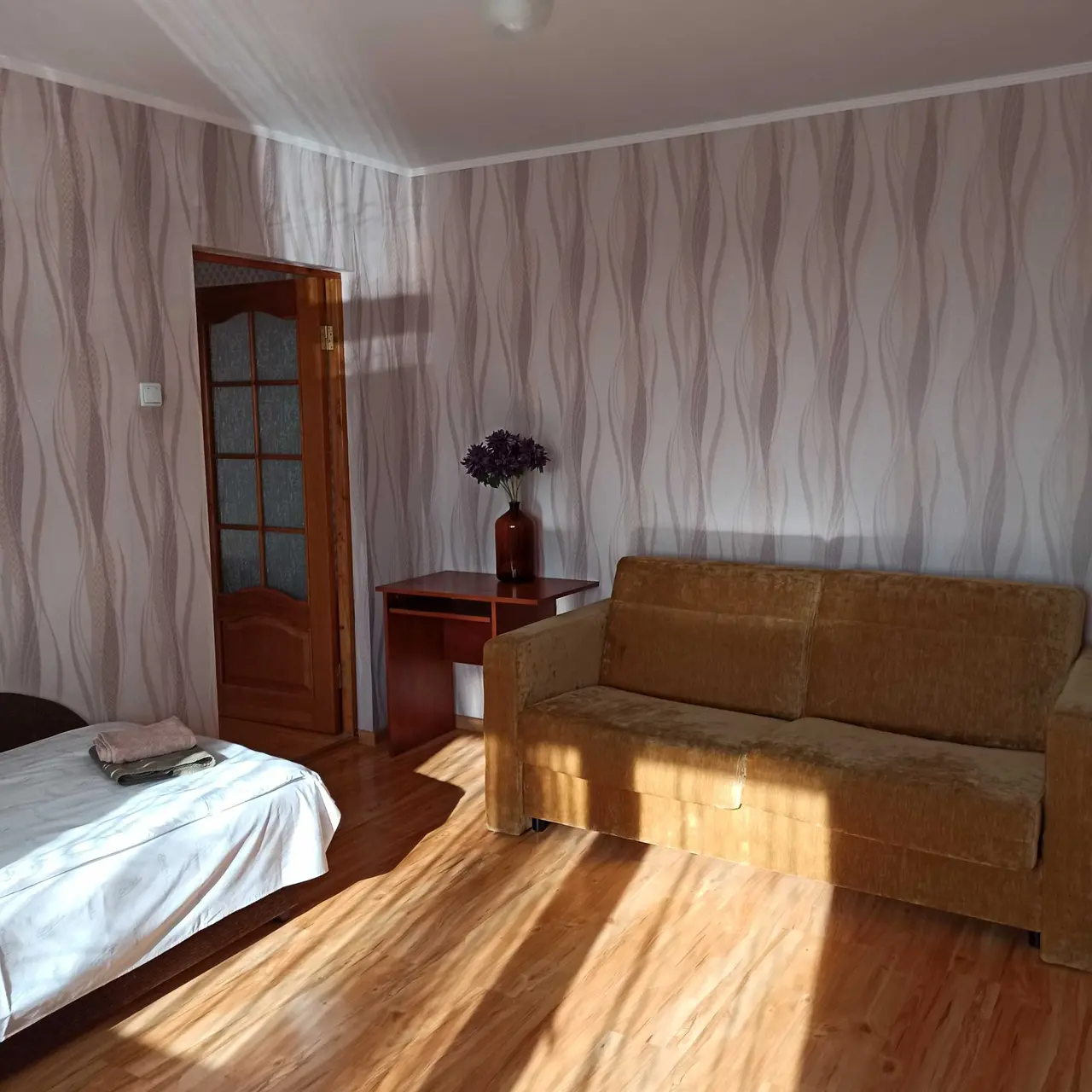 Калининград: Апартаменты на набережной с 2 спальнями