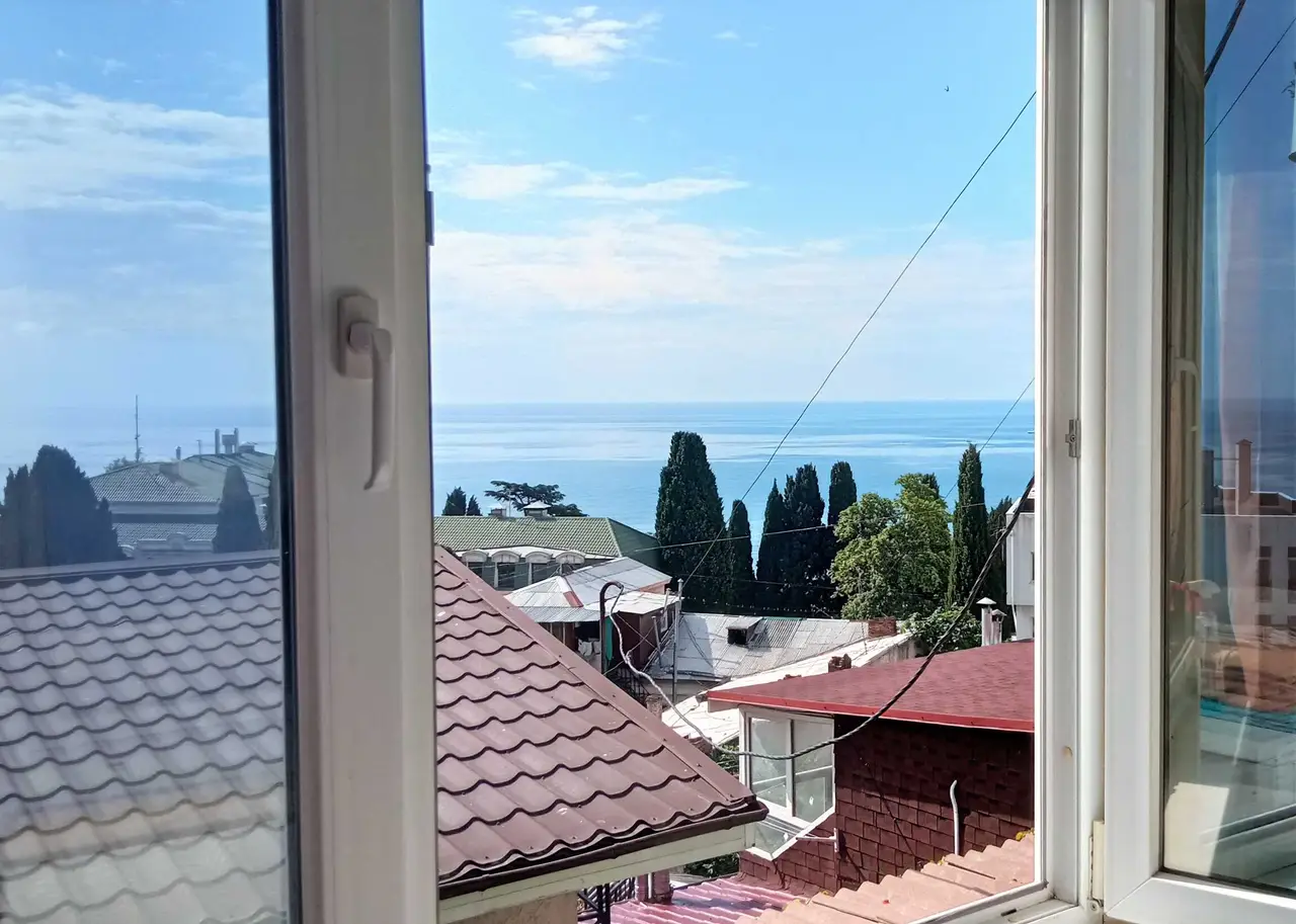 Квартира с видом на море рядом с пляжем — фото 1
