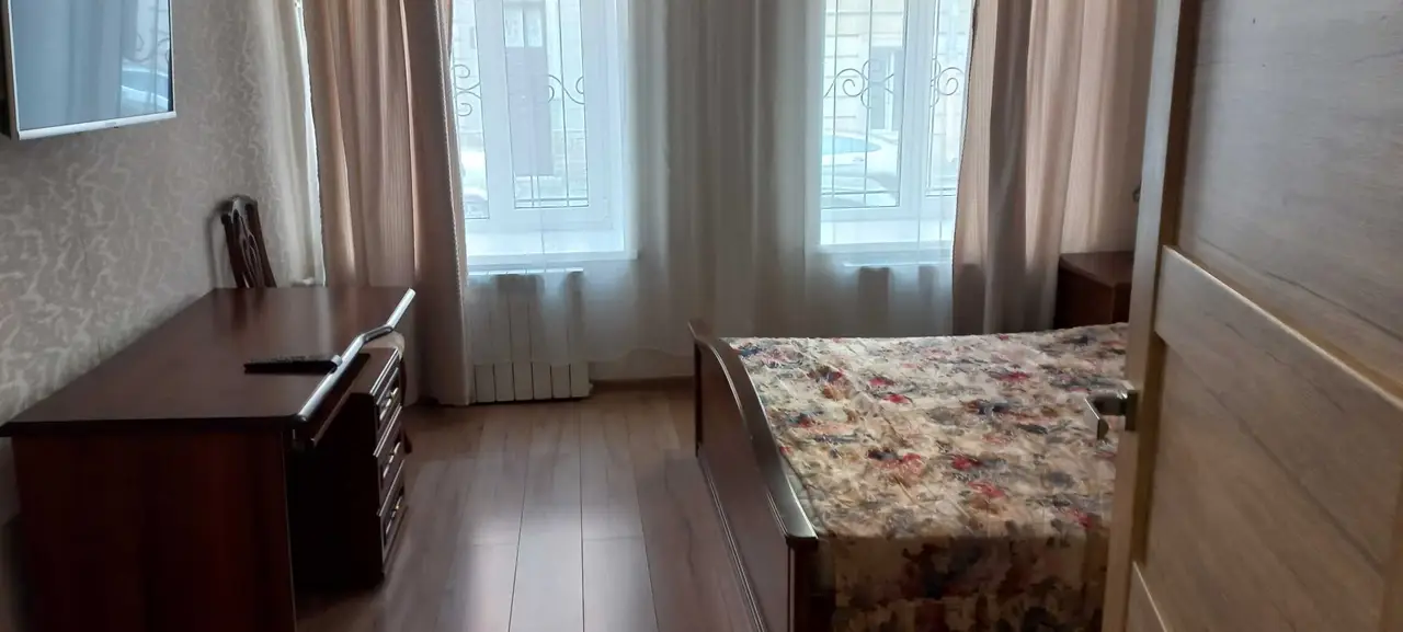 Апартаменты на Невском — фото 1
