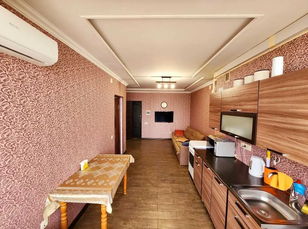 Пятигорск: Квартира в центре "Гости-КМВ" Пятигорск 6