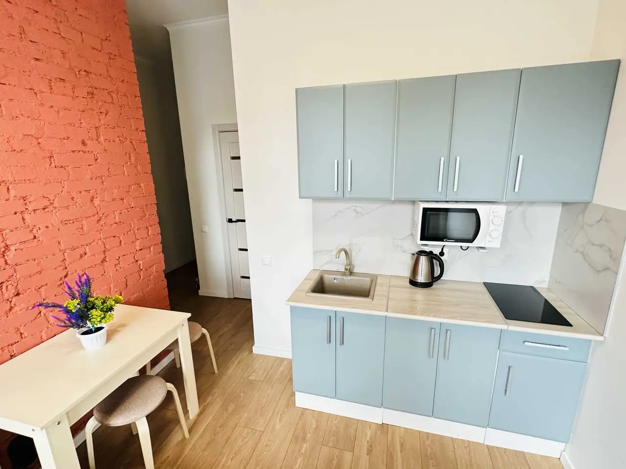 Москва: Hanaka 18 Стромынка 21к2