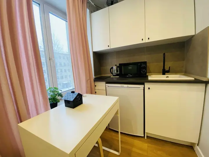 Москва: Hanaka 20 Автозаводская улица 17к1
