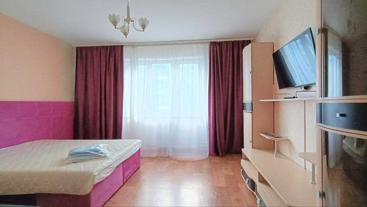 1-комнатная квартира на Партизана Железняка (рядом с ТРЦ Июнь) — фото 1